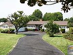 Quedo Dr - sign in for details