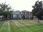 822 Foxwood Ave, Louisville, KY