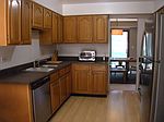 934 Brown Deer Dr, Westmont, IL