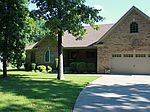 84 Wildwood Dr, Murray, KY