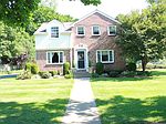 323 Lincoln Ave, Lockport, NY