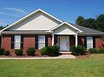 235 Lighthouse Dr, Dothan, AL