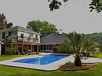 10137 Cottonfield Ct, Saint Francisville, LA
