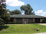 1100 N 2nd St, Silsbee, TX