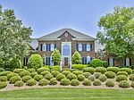 4503 Piper Glen Dr, Charlotte, NC