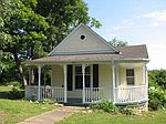 552 Main St, Lesterville, MO