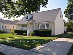 110 Evans St, New Hyde Park, NY