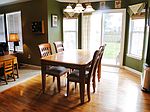 5794 N Dowling Rd, Westland, MI