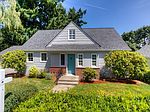 6908 SW 8th Ave, Portland, OR