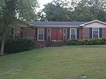 4209 Surrey Ln, Phenix City, AL