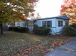 461 Wadleigh Falls Rd, Newmarket, NH