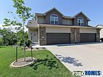 357 S Stewart St, North Liberty, IA