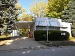 440 Golf View Dr, Crystal Lake, IL