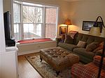 305 S 7th St, Geneva, IL
