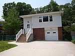 1346 Taft Ave, Merrick, NY