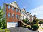 6140 Early Autumn Dr, Centreville, VA