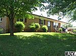 806 Stratford Pl, Lenoir, NC