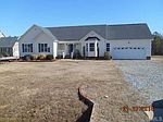 468 Blaze Ridge Dr, Smithfield, NC