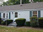 261 School St, North Kingstown, RI