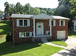 5317 Pioneer Dr, Charleston, WV