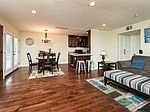 4220 Fair Ave APT 105, North Hollywood, CA