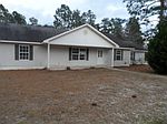 819 Church Cir, Jesup, GA