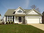 23264 Woodview Dr, North Olmsted, OH