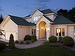 6215 Addington Ct, Eden Prairie, MN