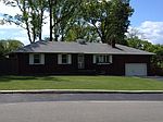 84 Surrey Dr, Wayne, NJ