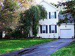 17 Howe Ln, Foxboro, MA