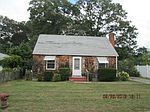 143 King Phillip Dr, North Kingstown, RI