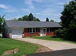 1414 Skyline Dr, Stanford, KY