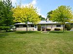 3406 W Edgerton Ave, Greenfield, WI