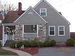 112 Vine St, Beckley, WV