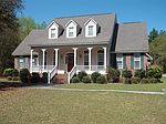 64 Plantation Dr, Swainsboro, GA