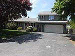 16 Sprague St, Greenville, RI