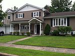 22 Willow Ct, Totowa, NJ