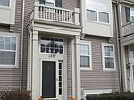 1257 Driftwood Ln, Pingree Grove, IL