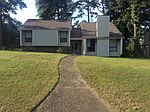 Mcmurtrey Dr - sign in for details