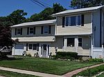 29 Dartmouth DrAPT 2, Deer Park, NY