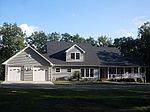 138 Cool Ln, Shady Spring, WV