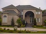 5680 Branford Dr, West Bloomfield, MI