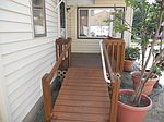 1043 Oakland Ave, Akron, OH
