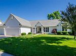 204 Highland Park Dr, Middlebury, IN