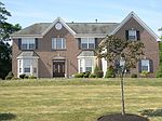 29 Mattawang Dr, Somerset, NJ