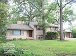 23W200 Blackcherry Ln, Glen Ellyn, IL