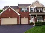 5627 Platinum Dr, Grove City, OH