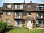 2320 Century Point Ln, Glendale Heights, IL