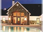1530 Wimbledon Dr, Greenville, NC