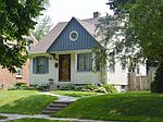 2644 N 67th St, Wauwatosa, WI